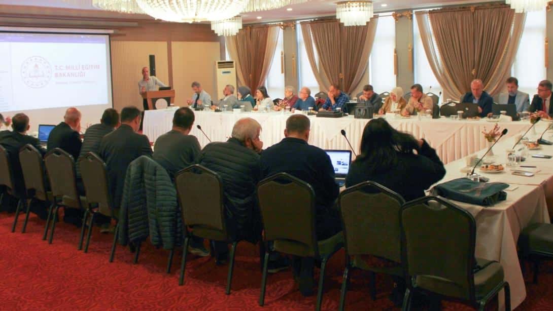 ÖĞRETMENEVİ MÜDÜRLERİNİ AĞIRLADIK